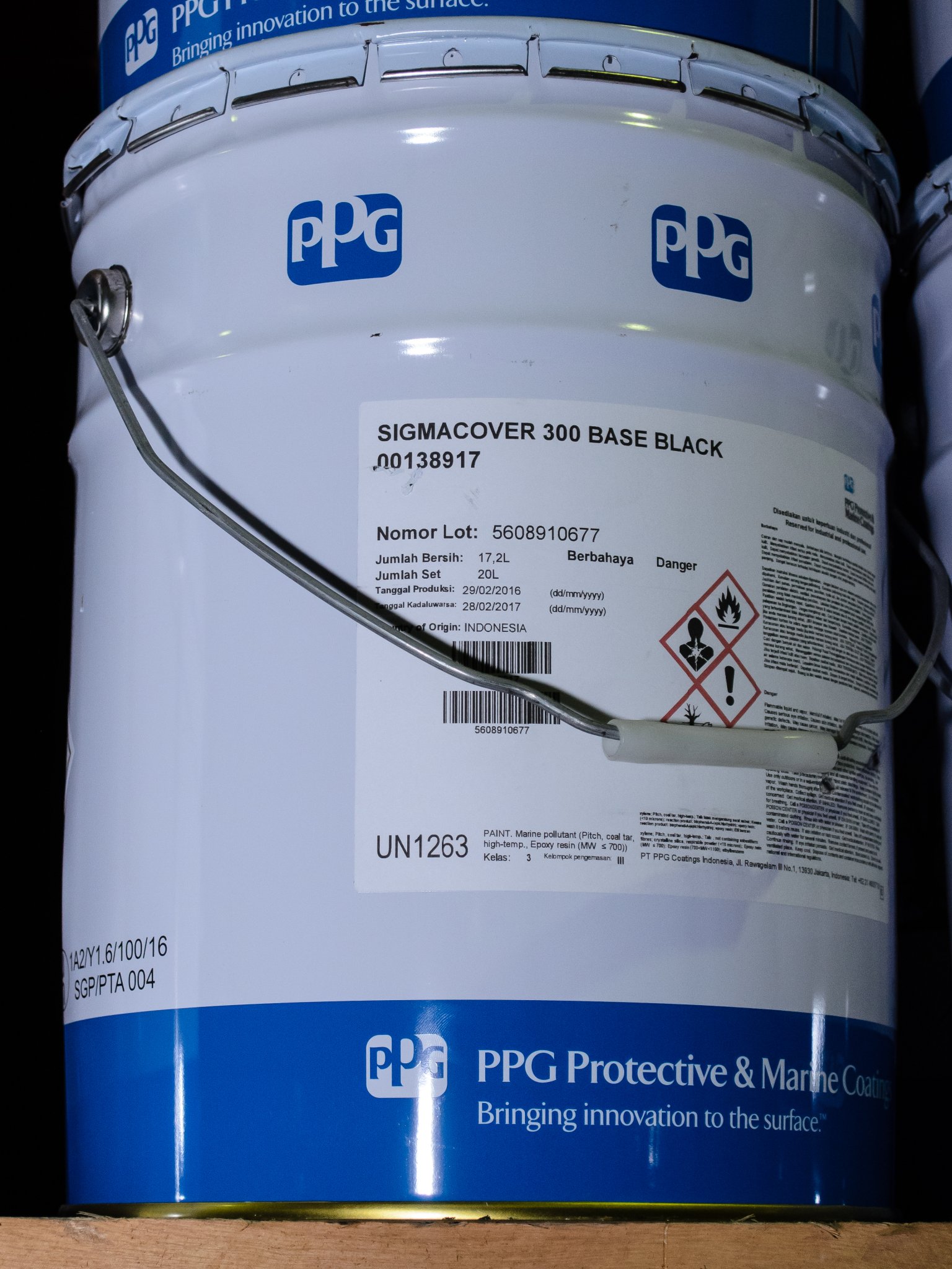 z4040303200675_9544f4b3b8240058188889468e5f6ba8